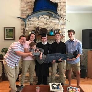 Meet your Posher, Thomas